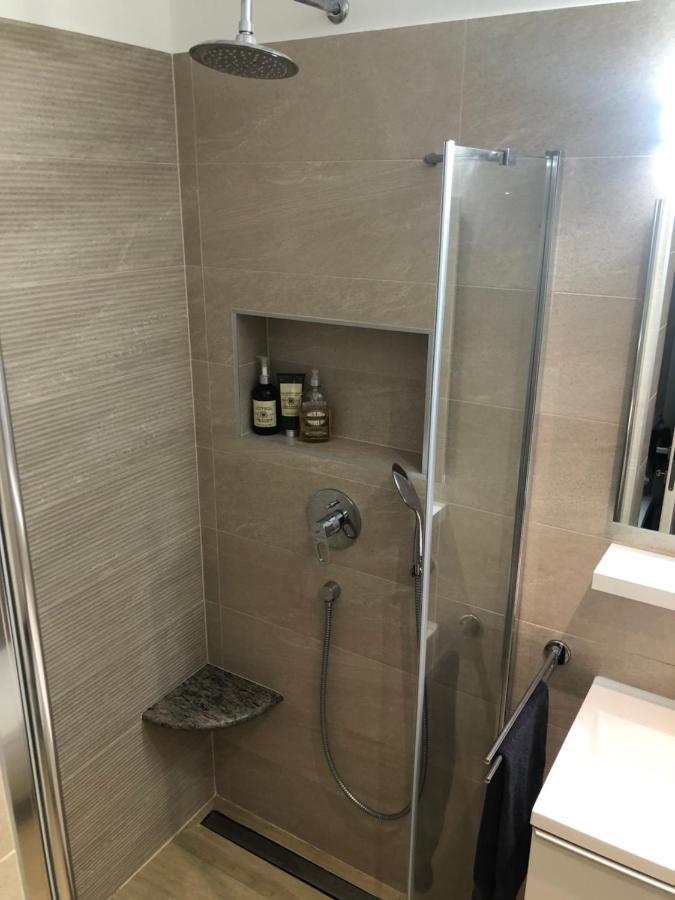 Sunny Apartment Ana Медулин Экстерьер фото
